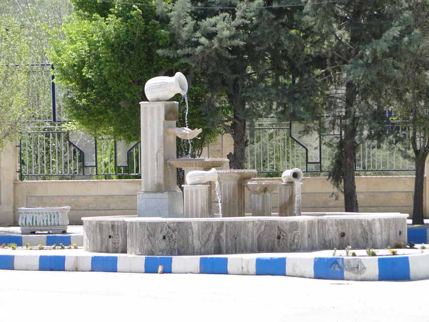 میدان امام خمینی